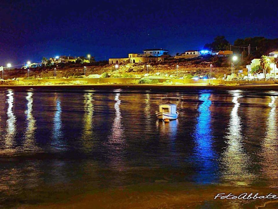 A Pozzallo Vicino Al Mare Βίλα Εξωτερικό φωτογραφία